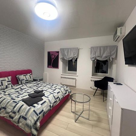 2-Room Luxury Apartment In The Center Kiev Luaran gambar