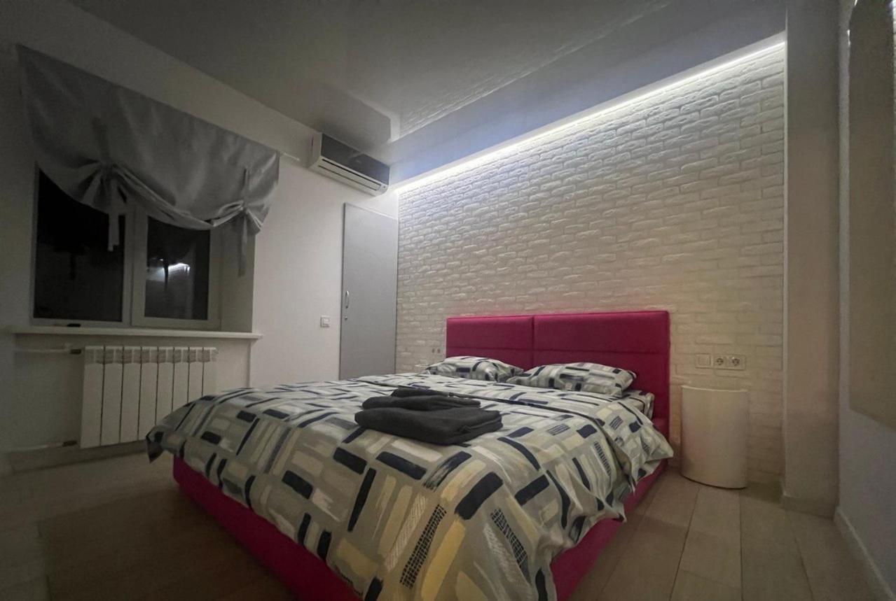 2-Room Luxury Apartment In The Center Kiev Luaran gambar