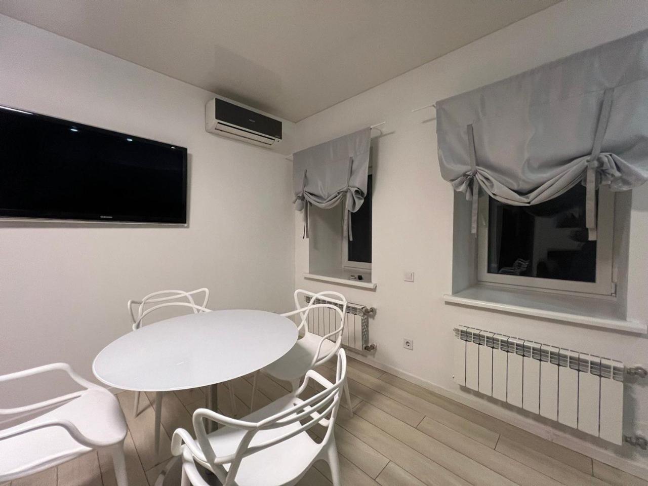 2-Room Luxury Apartment In The Center Kiev Luaran gambar